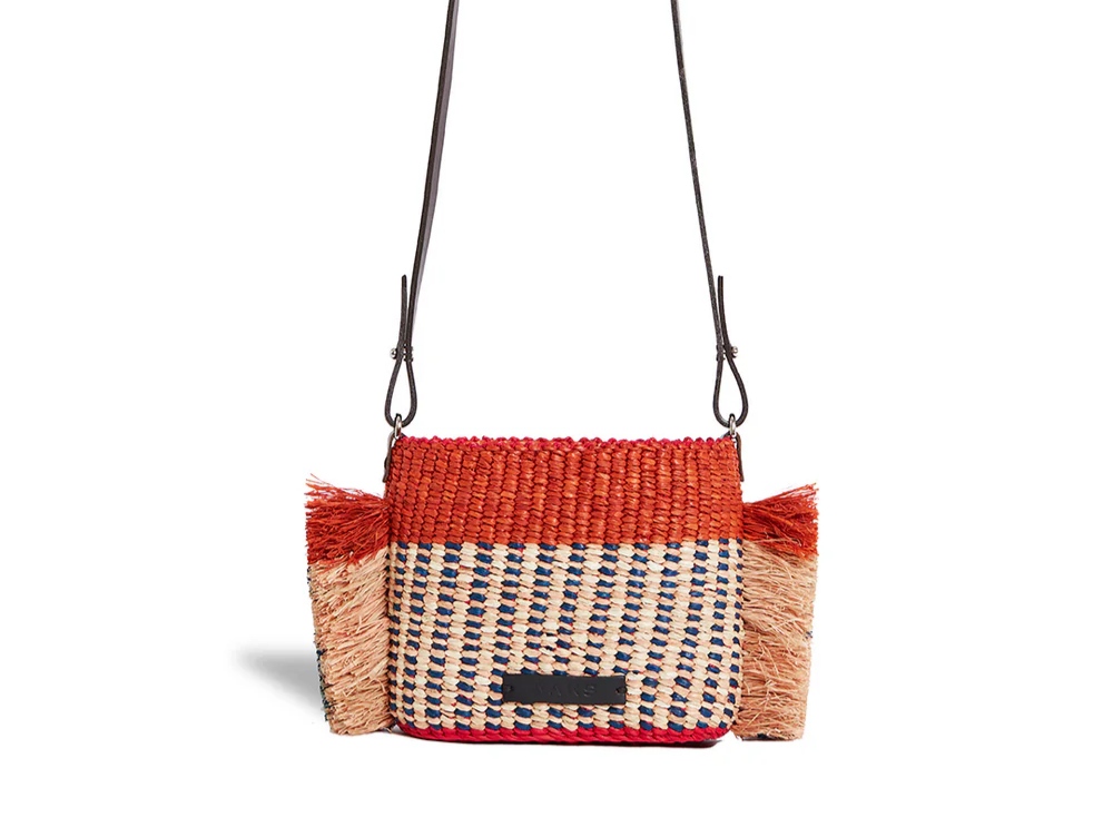 AAKS-handcrafted-raffia-bag-from-Ghana AAKS-handcrafted-raffia-bag-from-Ghana