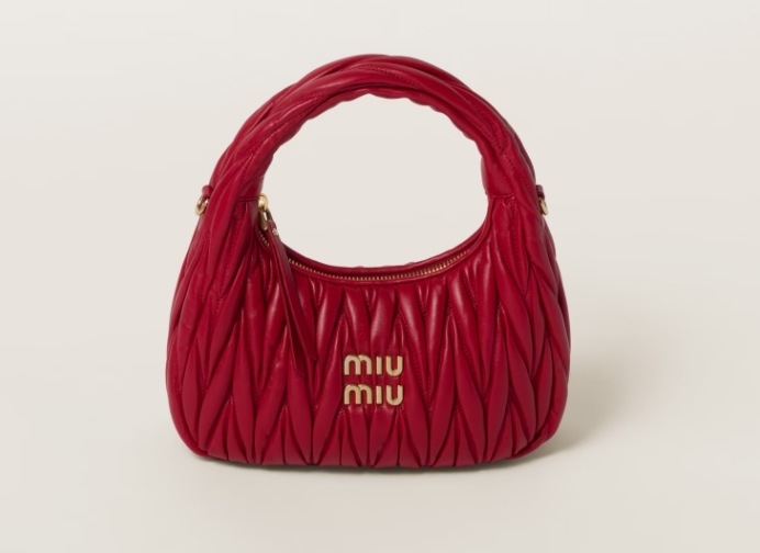 miu-miu-wander-matelasse-underarm-bag